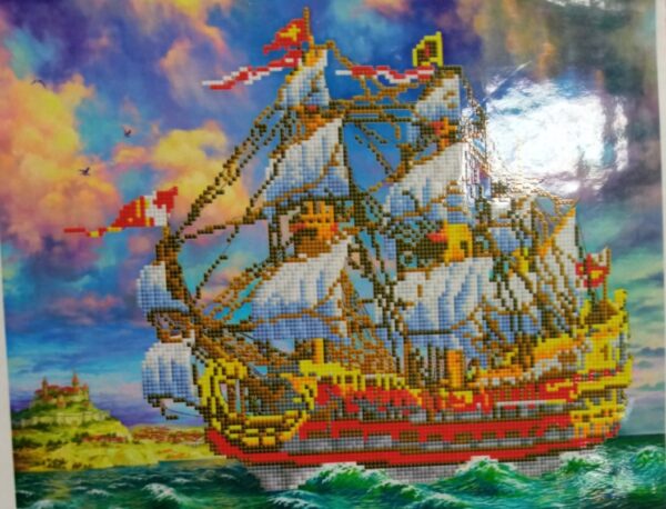 Алмазная мозаика с подрамником "Красивый корабль в море".