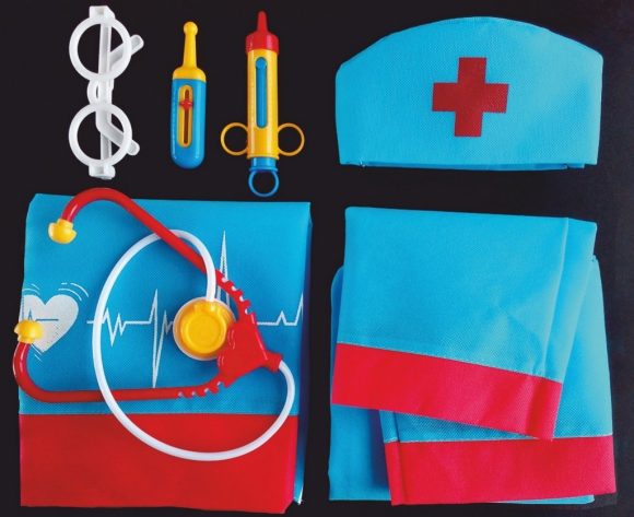 Игровой набор "Медик" (7 предметов) в пакете. 1