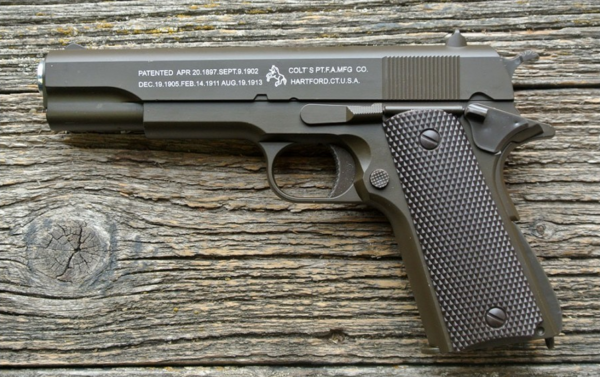 Игрушечный металлический пистолет "K-116" на пульках в коробке. 1