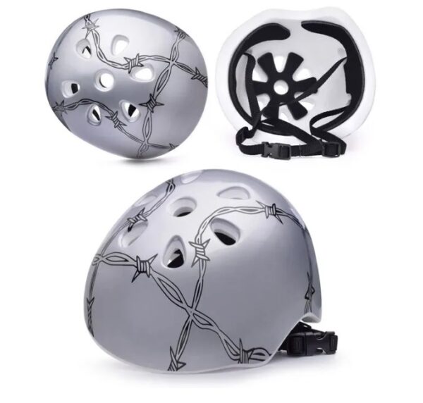 Защитный шлем для роликов (цвет серебряный) (арт. U026172Y)