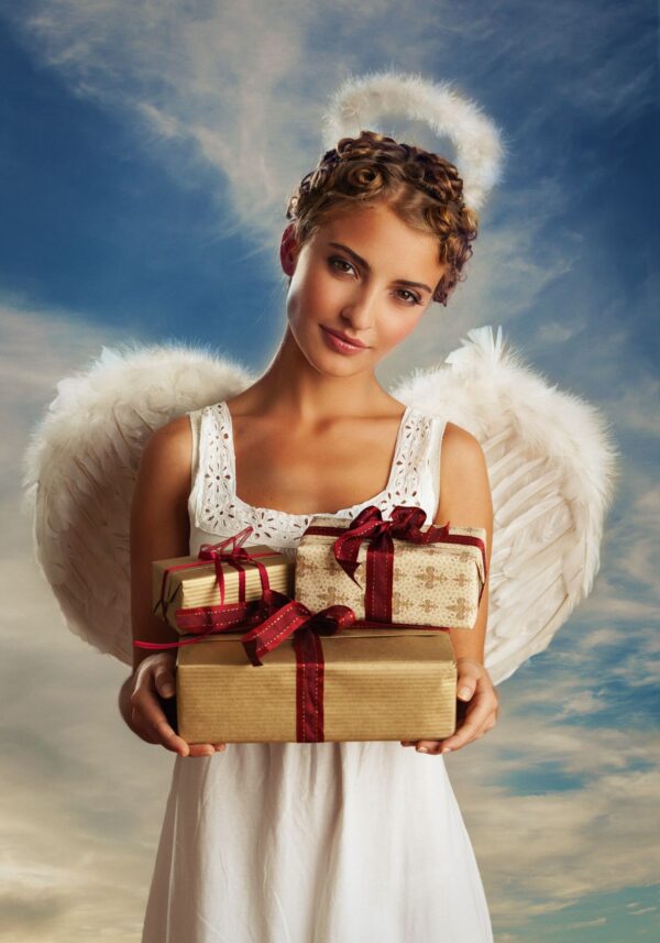 Картина по номерам РК "Ангел с подарками" 40х50 (арт. Х-8639)