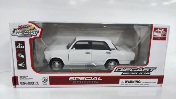 Машинка Die-cast "ВАЗ 2107 (Лада) Жигули" (Арт. 634)