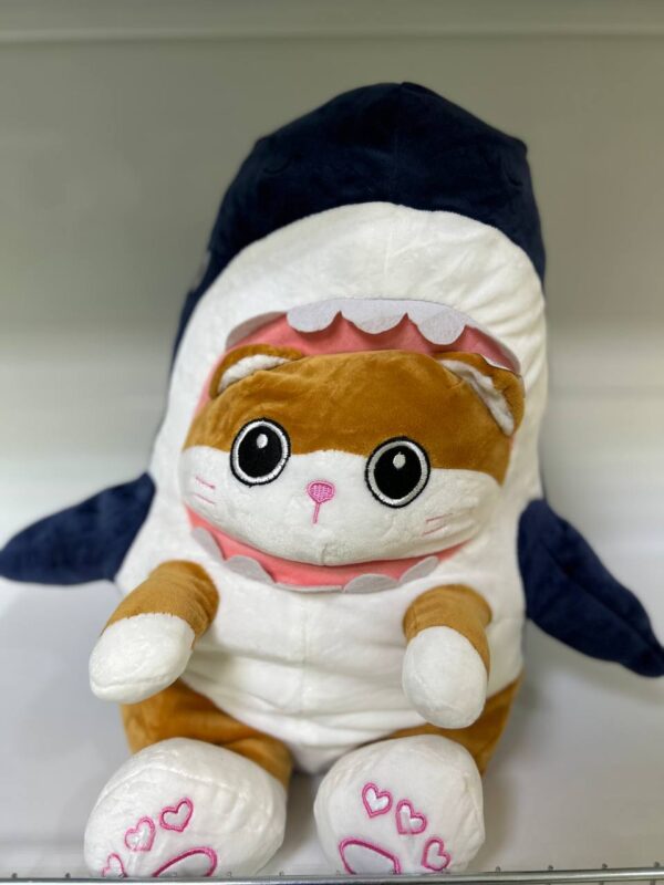 Мягкая игрушка "Кот-Акула" с пледом (Арт. 95424)