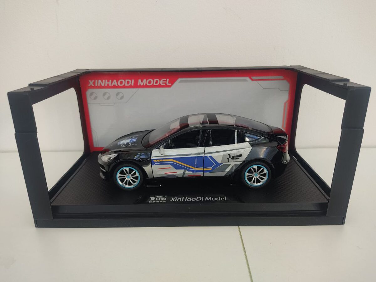 Машинка Die-cast "Tesla Roadster" (Арт. A2427) 1