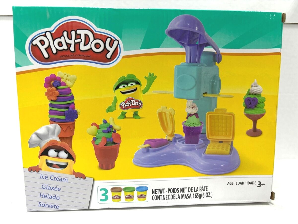 Набор Play-Doh "Мороженица" (Арт. PD8837) 1