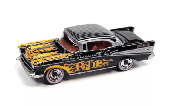 Игрушечная машинка Johnny Lightning модель 1957 "Chevy Bel Air" (Арт. JLCC008) 2