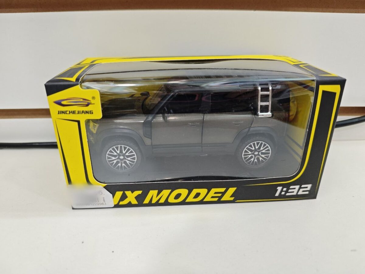 Машина мет. "Land Rover" Арт. W32152 1
