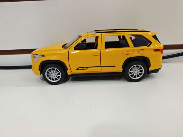 Машина мет. "TOYOTA" Арт. W24201P 1