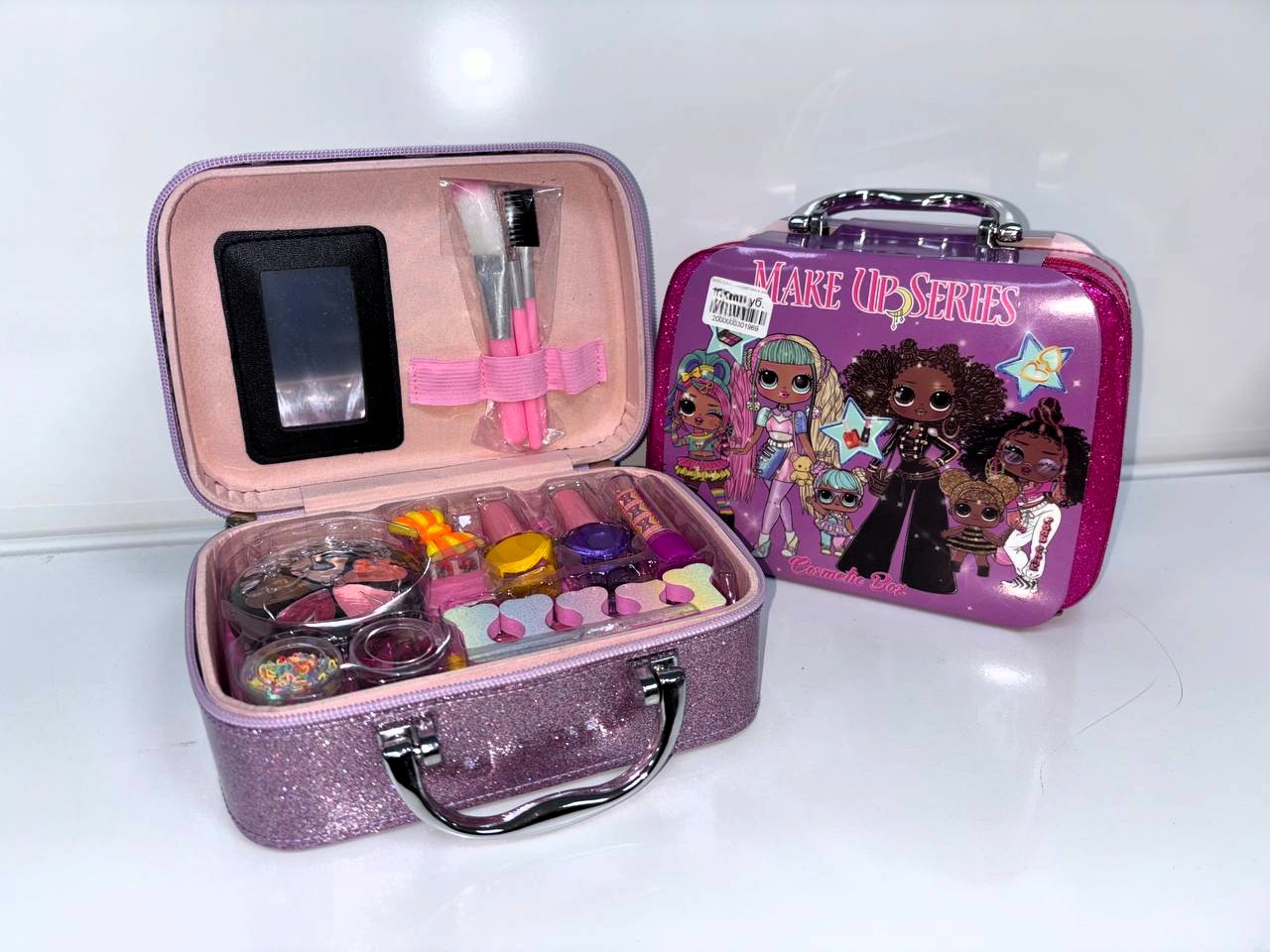 Набор косметики в чемодане, арт.B600-3 1 Набор косметики в чемодане, арт.B600-3 1